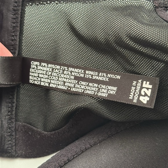 Torrid Curves perfect lightly lined black t-shirt bra - Picture 9 of 10